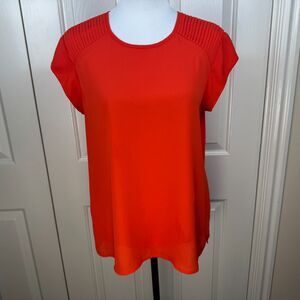 DR2 Women Blouse Sz M Semi Sheer Pintuck Shoulder Crew Neck VNeck Cap Sleeve